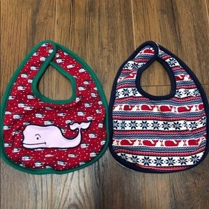 Vineyard Vines Christmas Bib Set